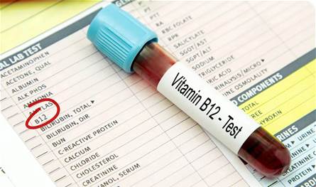  أعراض داخل الفم قد تكون مؤشراً واضحاً على نقص فيتامين B12