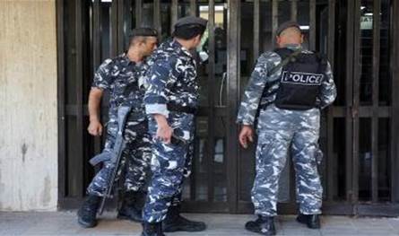 تيكتوكر يقتل زوجته وينتحر وسط خلافات عائلية طويلة