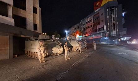 بالصور.. الجيش يوقف 45 شخصًا من جنسيات مختلفة