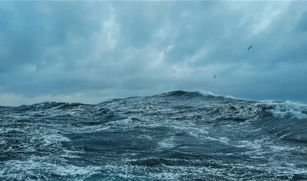 بعد اليونان وقبرص.. هل ستتأثر مصر بالعاصفة &quot;بايرون&quot;؟