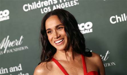 ميغان ماركل متهمة بالسرقة.. هل احتفظت بقطع أزياء بطريقة غير قانونية؟