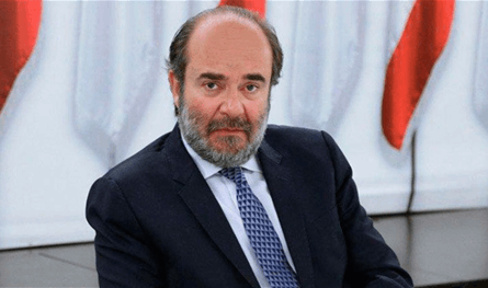 عقيص: الحكومة تريد منح المغتربين حق انتخاب 128 نائبًا في دوائرهم