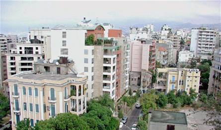 مداهمة في الأشرفية… وتوقيف مجموعة داخل منزل مُشتبه به