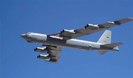 قرب سواحل فنزويلا... قاذفة قنابل أميركيّة حلّقت اليوم لمدّة ساعة فوق البحر الكاريبيّ