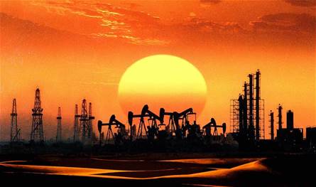 عصر النفط المرتفع يقترب من نهايته… والأسعار إلى انخفاض عالمي