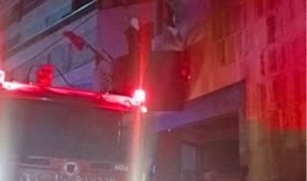 بالصور.. إخلاء فندق في الحمراء بعد اندلاع حريق في داخله 