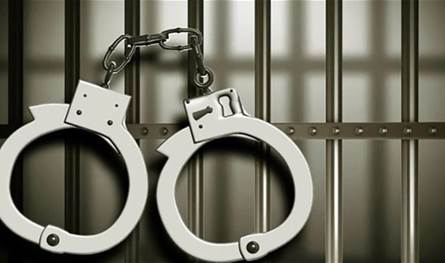 العثور على جثة شاب عشريني… وتوقيف والدته للاشتباه بإخفاء معالم الجريمة (صورة)