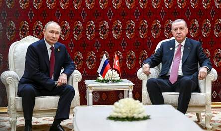 اجتماع مطوّل بين بوتين وأردوغان في عشق آباد
