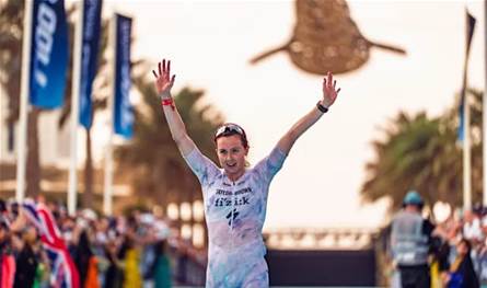 تايلور-براون تتألق في نهائي T100 بقطر