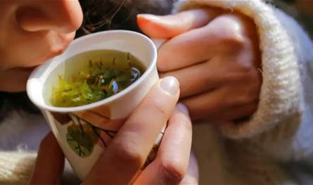 أنواع من الشاي تقلل الالتهابات وآلام الجسم.. تعرفوا عليها