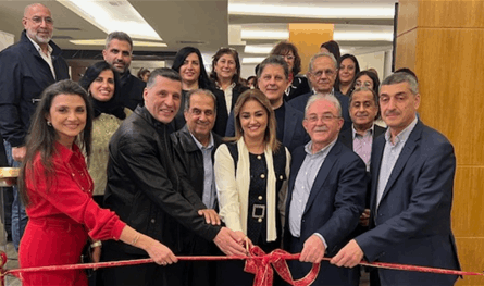 &quot;من حقي الحياة&quot; افتتحت معرضها الميلادي في جبيل