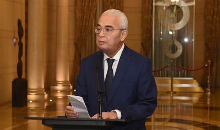 بالصورة... هذه تفاصيل الدفن والعزاء بالنائب غسان سكاف