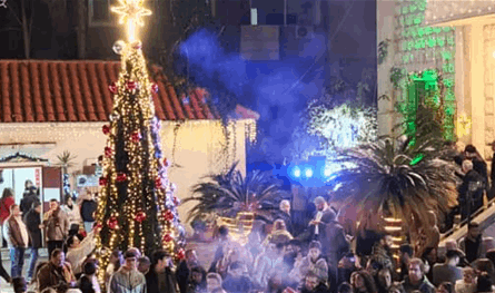 إضاءة شجرة الميلاد في كنيسة مار مارون في طرابلس