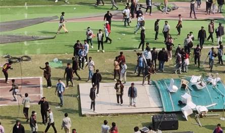 إقتحام للملعب وأعمال شغب.. الفوضى تُفسد زيارة ميسي إلى الهند (فيديو)