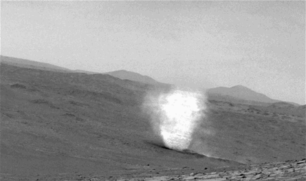 برق داخل الغبار.. &quot;برسيفيرانس&quot; يلتقط أول دليل مباشر على المريخ