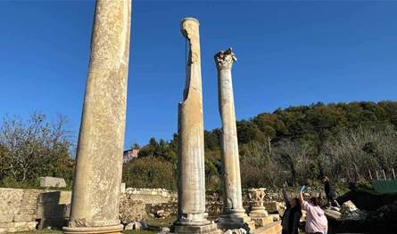 في تركيا.. اكتشاف تمثال نادر (صور)