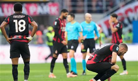 ميلان يسقط في فخ التعادل أمام ساسولو 