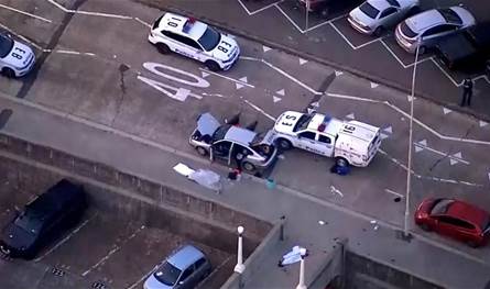 &quot;بطل عربي&quot; يهاجم مسلحًا في سيدني ويستولي على سلاحه