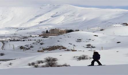 الحرارة ستتدنى إلى ما دون الصفر.. موجة قطبية ستعبر جبال لبنان ونصيحة من الأب خنيصر 
