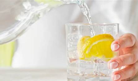 فوائد غير متوقعة.. وصفة صباحية لجسم صحي