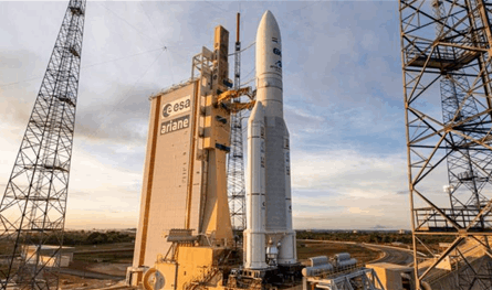 من الصين.. مصر تطلق "قمرا صناعيا"