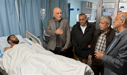 خريس يزور جرحى مخيم البص.. وتحذير من "فوضى السلاح"  