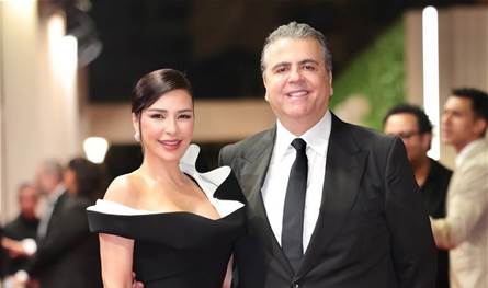 ماغي بو غصن لزوجها جمال سنان: "تبقى حبيبي وصديقي ورفيق دربي"