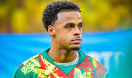 الاتحاد السنغالي يستبعد إيلاي كامارا عن كأس الأمم الأفريقية 