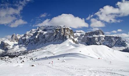 أقدام الديناصورات تترك أثرها على جبال الألب بعد 200 مليون سنة!