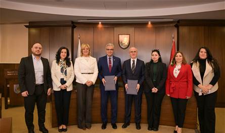 اتفاقية تعاون بين جامعة بيروت العربية ومعهد يونس امره