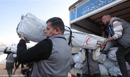 عملية "الفارس الشهم 3" تتحرك سريعًا لإغاثة النازحين في غزة من موجة البرد