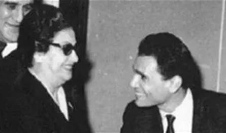 قبيل وفاتها.. ماذا دار بين عبد الحليم حافظ وأم كلثوم في المكالمة الأخيرة؟