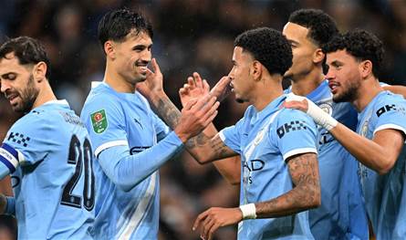 مانشستر سيتي يتأهل إلى نصف نهائي كأس الرابطة