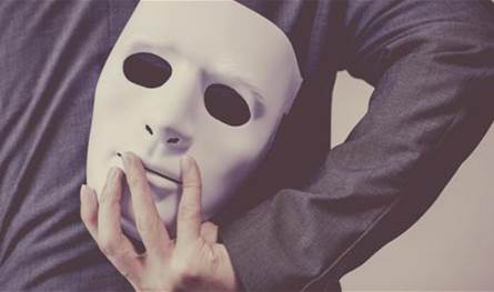 ردا على رواية عن "منتحل صفة سعودي".. اوساط حكومية معنية :ايحاءات كاذبة لاهداف سياسية