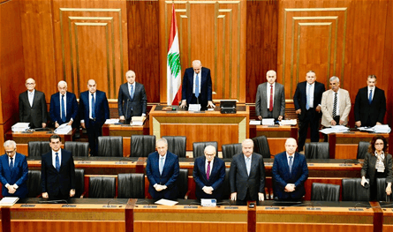 بري رفع جلسة مجلس النواب.. تمويل للبنى التحتية في الجنوب وإقرار قانون تنظيم القضاء العدلي