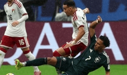 بسبب الأمطار الغزيرة.. توقف مباراة السعودية والإمارات في كأس العرب