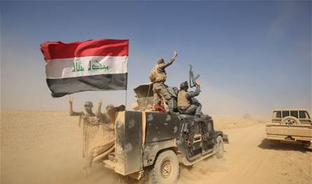 قوات عراقية نفّذت إنزالاً جويّاً شرقي سوريا