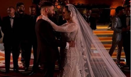 لم تحضر.. ابن فنانة شهيرة يحتفل بزفافه وهذا سبب غيابها (صور) 