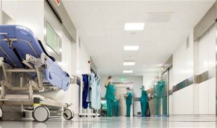 بعد انتشار أخبار عن تعرّضها لوعكة صحية.. هذا ما كشفته الفنانة الشهيرة