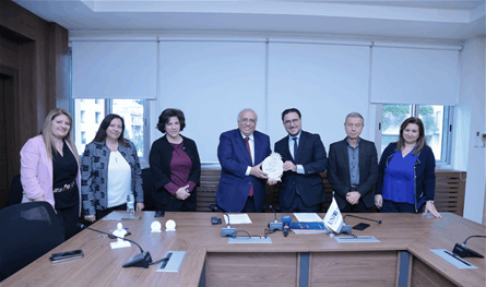 توقيع مذكرة تفاهم تجمع تيلي لوميار ـ نورسات وكلية إدارة الأعمال في جامعة القديس يوسف