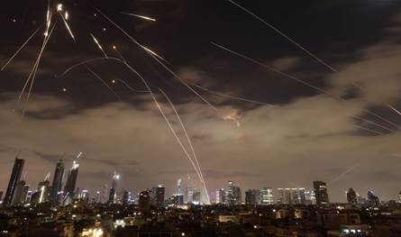 بتوجيه إيراني وبصمة روسية... تصوير مرافئ ومنشآت داخل إسرائيل