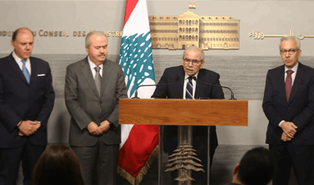 الحكومة تقر الاثنين قانون الانتظام المالي واسترداد الودائع: 100 ألف دولار للوديعة وشطب رساميل المصارف