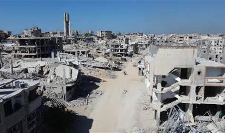 بهجوم إسرائيلي.. استشهاد 5 فلسطينيين على مدرسة نازحين في غزة