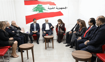 جعجع التقى النقيب الجديد للصيادلة: للتصدي للتلاعب والغش في قطاع الدواء