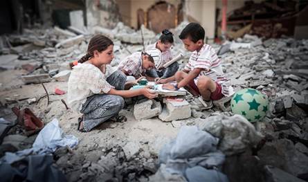 "عندما تنام الحرب"… ورش فنية لدعم أطفال غزة نفسيًا