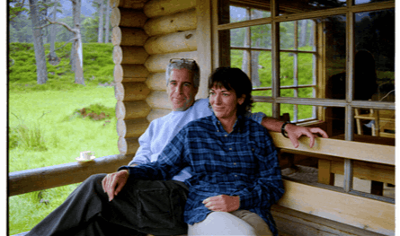 ظهرت إلى العلن.. صور فاضـ.ـحـ.ـة لشريكة إبستين تنتشر 