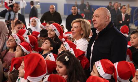  الرئيس عون والسيّدة الأولى شاركا أولاد موظفي الرئاسة ولواء الحرس حفل توزيع هدايا العيد وراس السنة