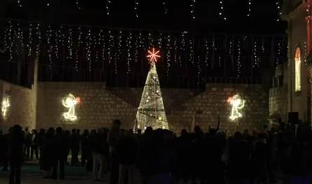 لأوّل مرّة منذ 14 سنة... إدلب تحتفل بعيد الميلاد