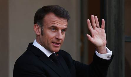 ماكرون يُوافق على بناء حاملة طائرات جديدة... متى ستدخل الخدمة؟