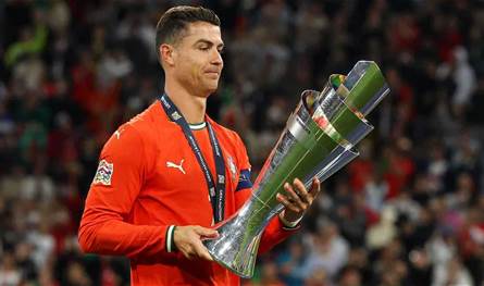 رونالدو يشتري فيلتين فاخرتين في السعودية.. إليكم تفاصيل الموقع والأسعار